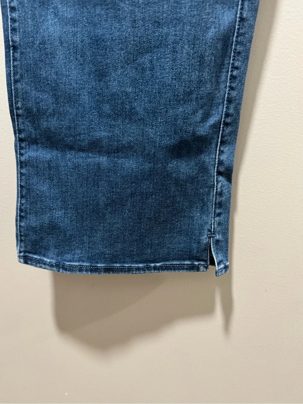 NWT American Eagle Pull On Kick Boot Crop Luxe Stretch Jeans